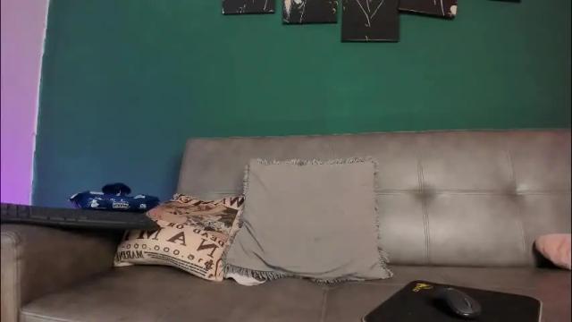 Image 10 of karolsweet_ Stream on Chaturbate on 1 month ago