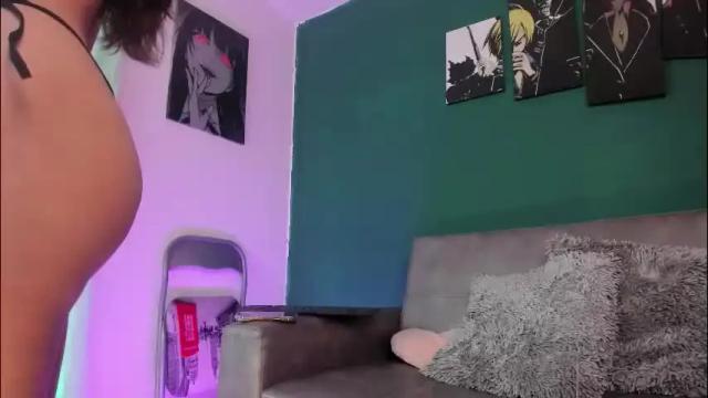 Image 8 of karolsweet_ Stream on Chaturbate on 1 month ago