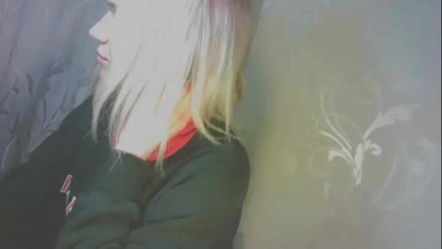 Image 11 of karolynafox Stream on Chaturbate on 17 months ago