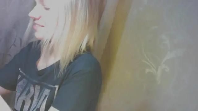 Image 8 of karolynafox Stream on Chaturbate on 13 months ago