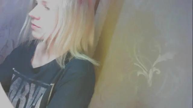 Image 8 of karolynafox Stream on Chaturbate on 13 months ago