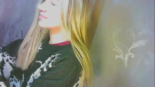 Image 11 of karolynafox Stream on Chaturbate on 1 month ago