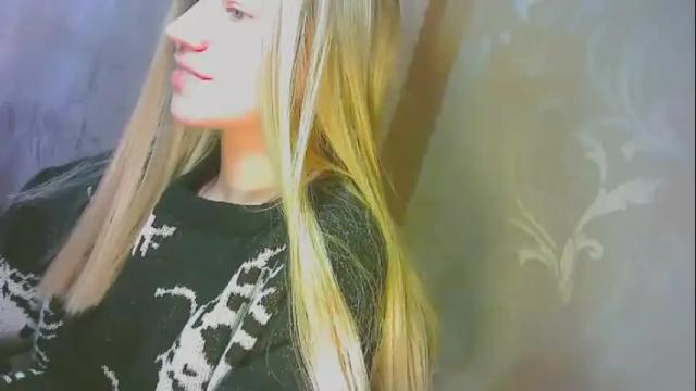 Image 2 of karolynafox Stream on Chaturbate on 1 month ago