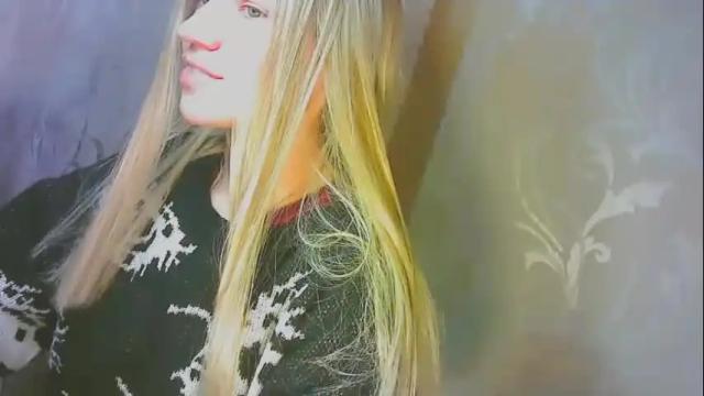 Image 6 of karolynafox Stream on Chaturbate on 1 month ago