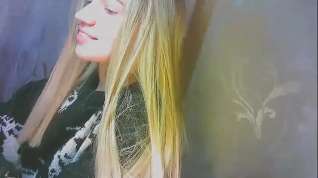 Image 8 of karolynafox Stream on Chaturbate on 1 month ago