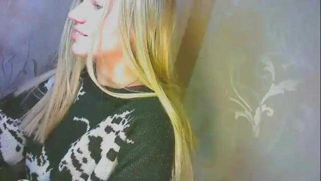 Image 8 of karolynafox Stream on Chaturbate on 1 month ago