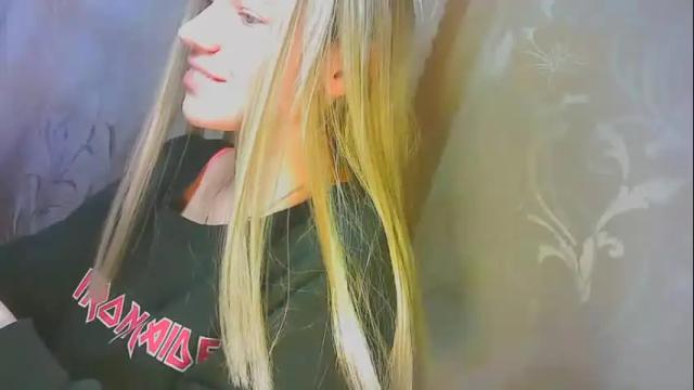 Image 11 of karolynafox Stream on Chaturbate on 1 month ago