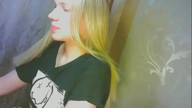 Image 11 of karolynafox Stream on Chaturbate on 15 days ago