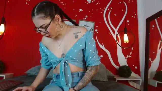 Image 2 of karou_johanson1 Stream on Chaturbate on 17 months ago