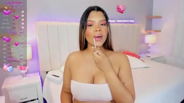 Image 7 of karrenna_ Stream on Chaturbate on 15 months ago