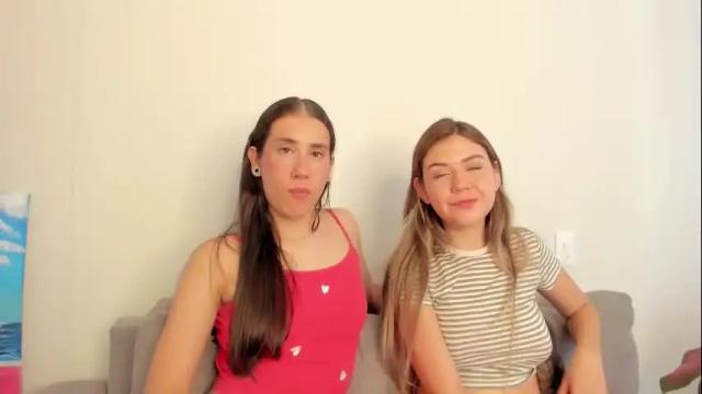 Image 4 of karyandtylor Stream on Chaturbate on 2 months ago