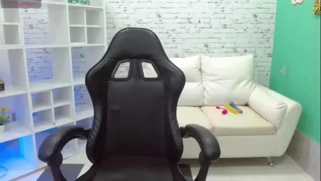 Image 12 of kasandra_miel Stream on Chaturbate on 5 days ago