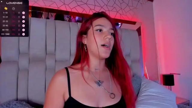 Image 8 of kasandrajames Stream on Chaturbate on 13 months ago