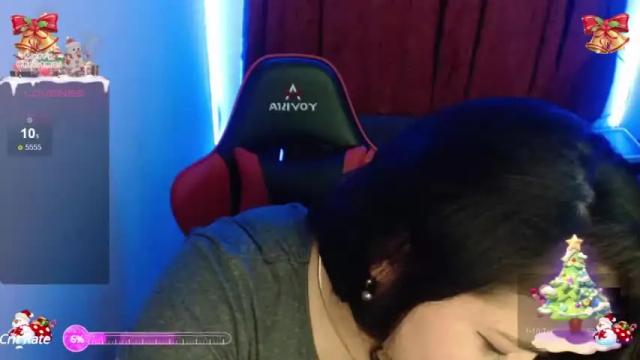 Image 12 of kassandra_22 Stream on Chaturbate on 17 months ago