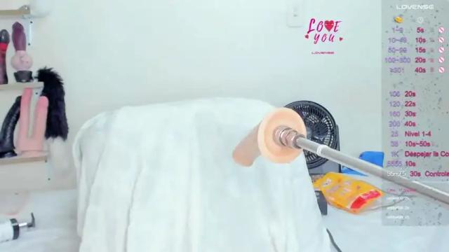 Image 8 of kassandra_26 Stream on Chaturbate on 21 months ago