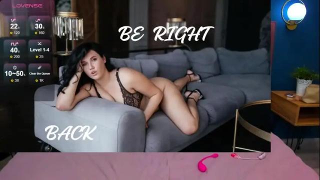 Image 11 of kassandra__grey Stream on Chaturbate on 4 months ago