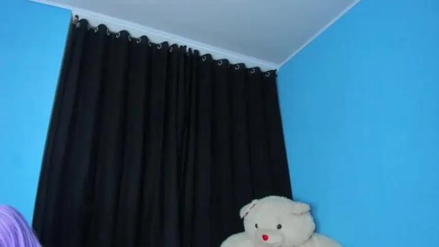 Image 7 of kassandra_prince Stream on Chaturbate on 18 months ago
