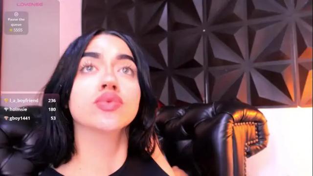 Image 3 of kassianoir_ Stream on Chaturbate on 16 days ago