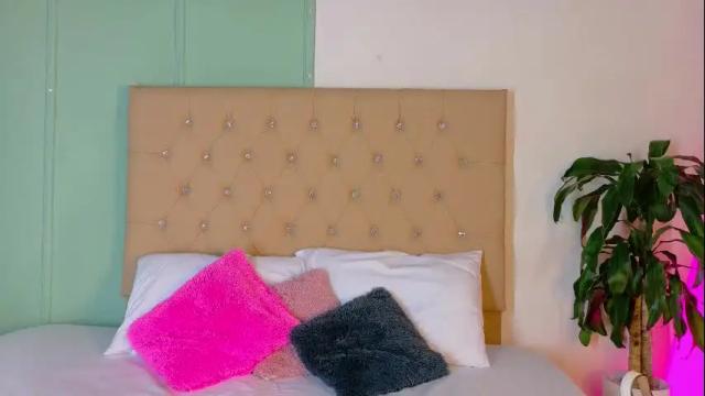 Image 2 of kassie_cortes Stream on Chaturbate on 2 months ago