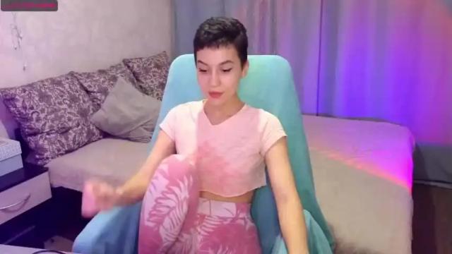 Image 2 of kasumim Stream on Chaturbate on 18 months ago