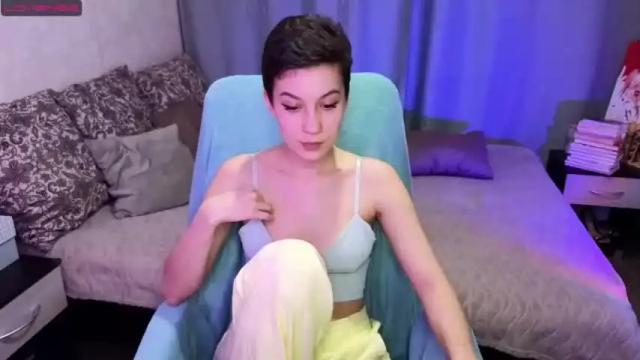 Image 10 of kasumim Stream on Chaturbate on 17 months ago