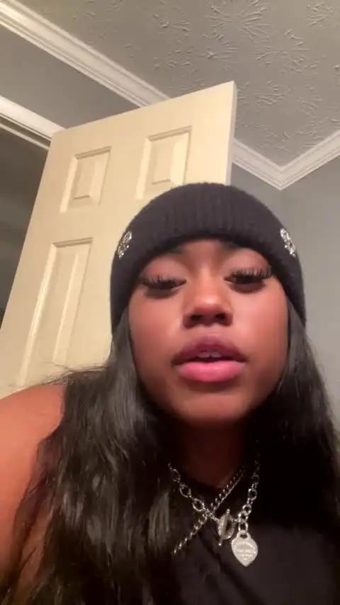 Image 10 of kat2025 Stream on Chaturbate on 1 day ago