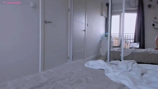 Image 6 of kat_here Stream on Chaturbate on 14 months ago