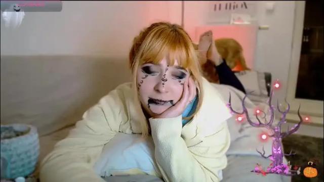 Image 2 of kat_here Stream on Chaturbate on 2 days ago