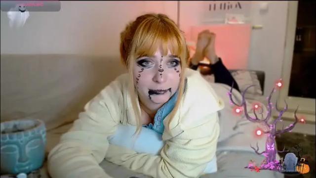 Image 3 of kat_here Stream on Chaturbate on 2 days ago