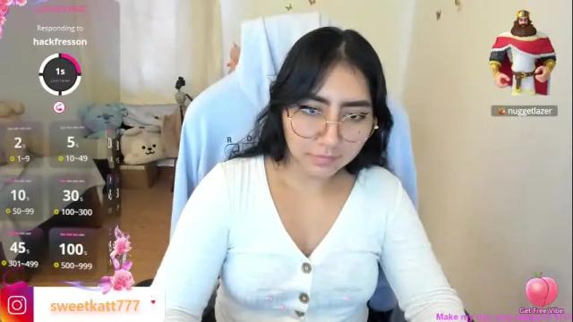 Image 12 of kat_ly_chan Stream on Chaturbate on 13 days ago