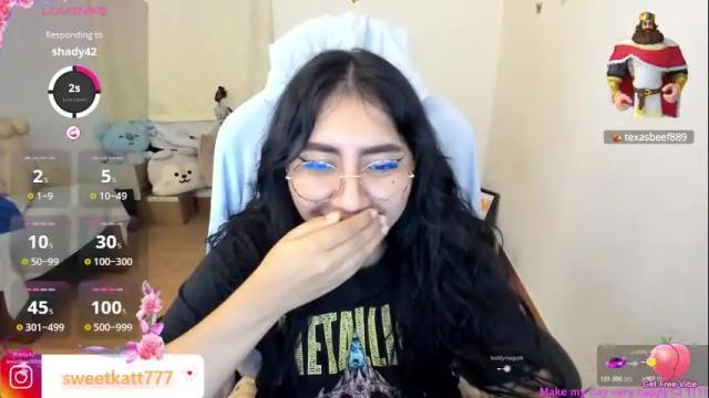 Image 3 of kat_ly_chan Stream on Chaturbate on 10 days ago