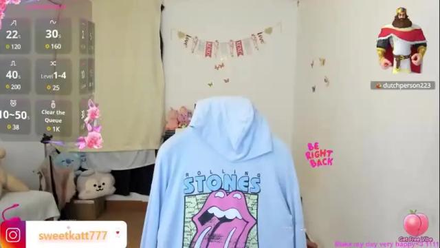Image 10 of kat_ly_chan Stream on Chaturbate on 6 days ago