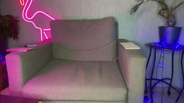 Image 8 of kat_reen Stream on Chaturbate on 15 months ago