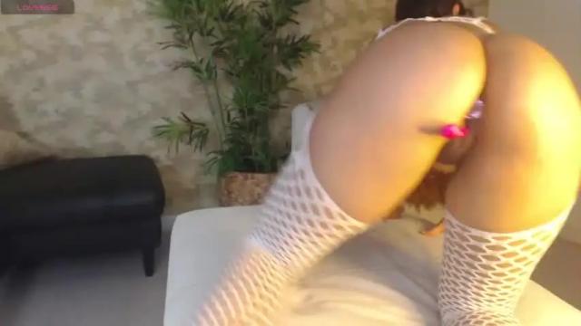 Image 2 of kat_spixy Stream on Chaturbate on 16 months ago