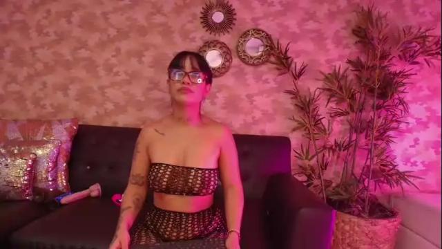 Image 2 of kat_spixy Stream on Chaturbate on 19 days ago