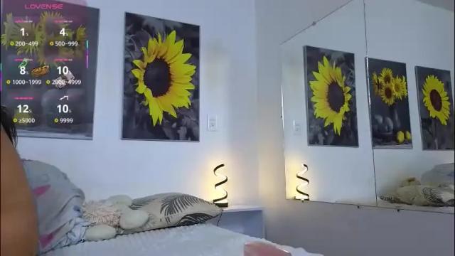 Image 2 of kata_lhella Stream on Chaturbate on 15 days ago