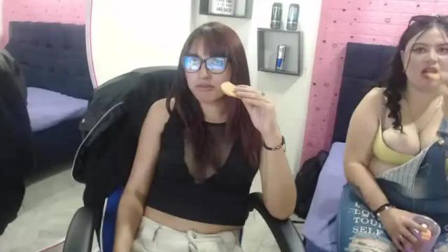 Image 4 of kata_tatii Stream on Chaturbate on 13 months ago