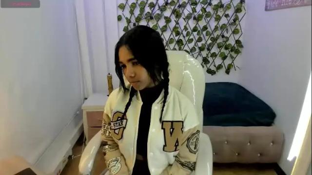 Image 3 of katalella_ds Stream on Chaturbate on 1 month ago