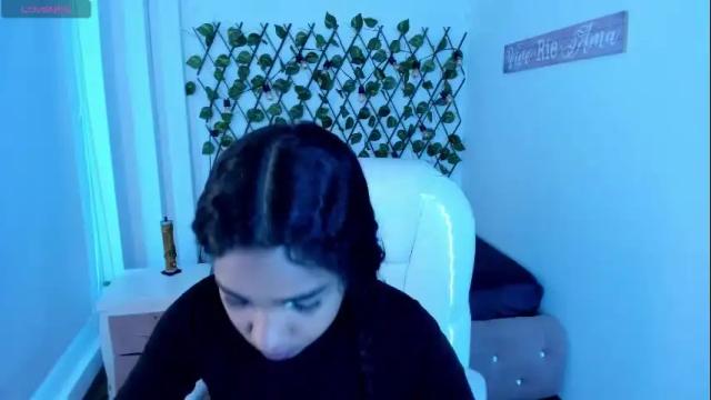 Image 7 of katalella_ds Stream on Chaturbate on 1 month ago