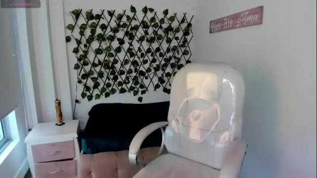 Image 8 of katalella_ds Stream on Chaturbate on 1 month ago