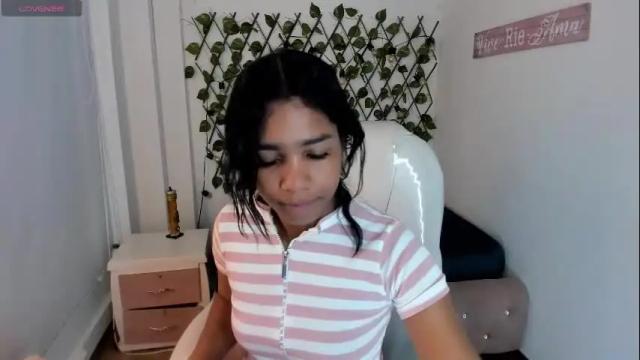Image 7 of katalella_ds Stream on Chaturbate on 29 days ago