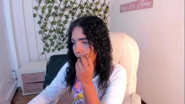 Image 10 of katalella_ds Stream on Chaturbate on 23 days ago