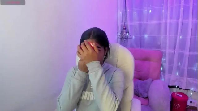 Image 3 of katalella_ds Stream on Chaturbate on 11 days ago