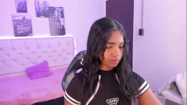Image 8 of katalella_ds Stream on Chaturbate on 4 days ago