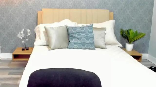 Image 3 of kataleya_fox_ Stream on Chaturbate on 21 months ago
