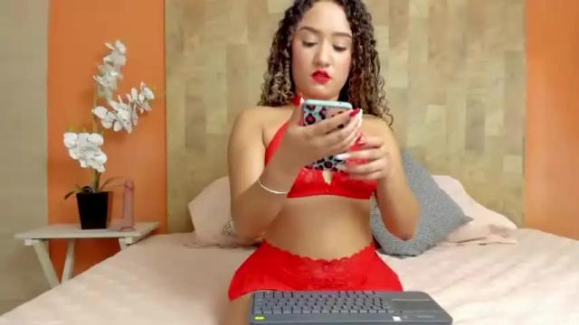 Image 6 of kataleya_fox_ Stream on Chaturbate on 21 months ago