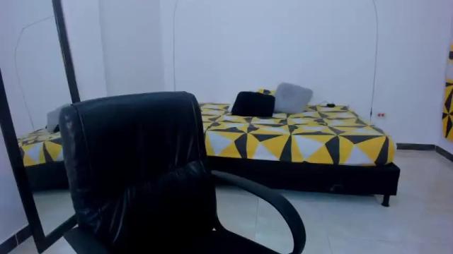 Image 6 of kataleya_sub69 Stream on Chaturbate on 18 months ago