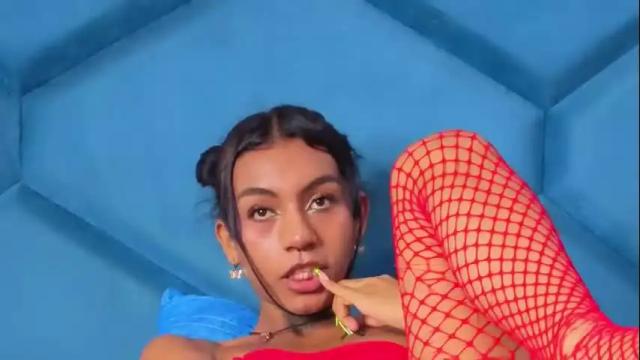 Image 2 of kataleyaa_horny Stream on Chaturbate on 4 days ago