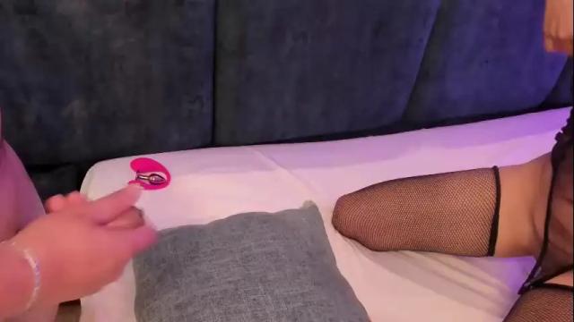 Image 3 of kataleyandliam Stream on Chaturbate on 1 month ago