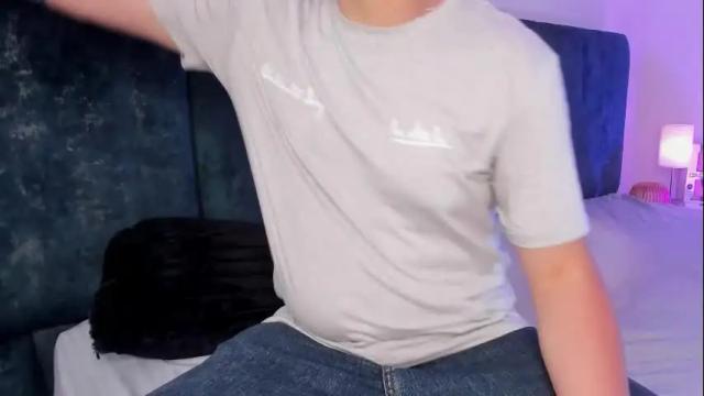 Image 3 of kataleyandliam Stream on Chaturbate on 8 days ago